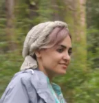 نگاره خانم لیلا مینایی دانشجوی دوره‌های کلینیک اقتصاد دکتر سعدوندی